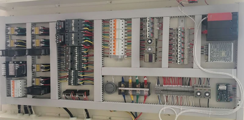 高低溫快速溫變試驗箱電氣系統